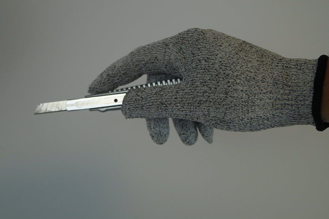 Anti-spin gloves