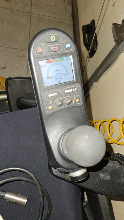 Elektropiedziņas riteņkrēsls (Noma)