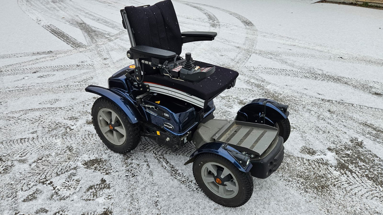 Elektropiedziņas riteņkrēsls (Noma)